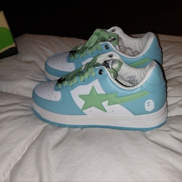 NIB BAPESTA Blue/Green/White Shoes - Picture 6 of 16